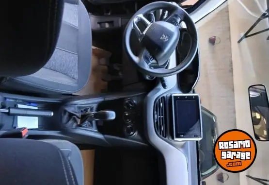 Peugeot 208 Allure 1.6 115 5Puert  2019 - foto 4