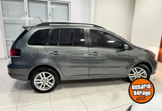 Volkswagen Suran Highline Mt6  2017 - foto 5