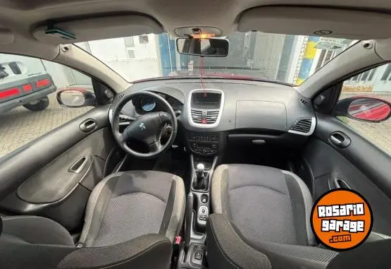 Peugeot 207 Xt 1.6 Nafta  2010 - foto 3