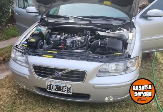 Volvo D5  2005 - foto 2