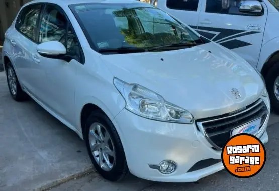 Peugeot 208 Allure Touchscreen  2016 - foto 1