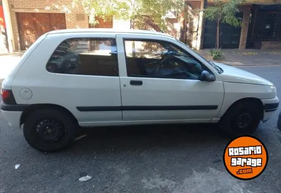 Renault Clio  1999 - foto 2
