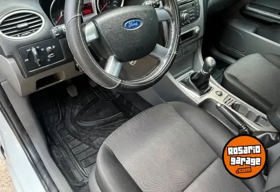 Ford Focus  2013 - foto 2