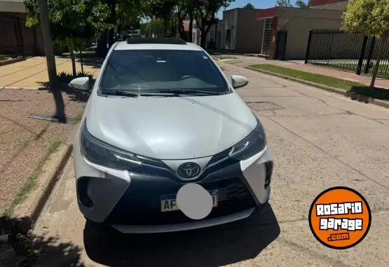 Toyota Yaris S  2023 - foto 2