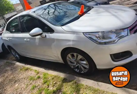 Citroën C4  2017 - foto 3