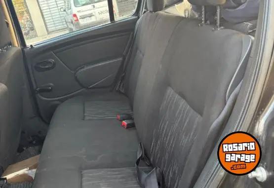Renault Sandero 1.6 8V Auth 5P  2013 - foto 2