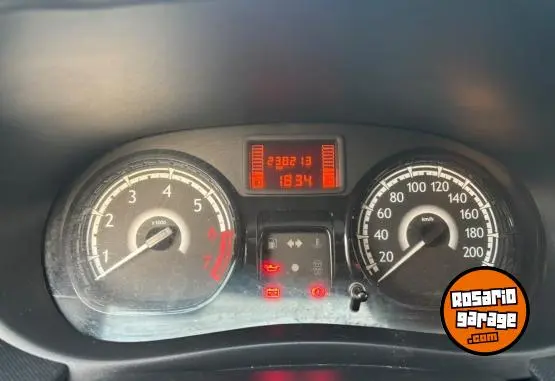 Renault Sandero 1.6 8V Auth 5P  2013 - foto 5