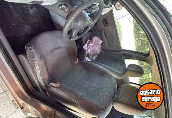 Renault Clio  2006 - foto 3