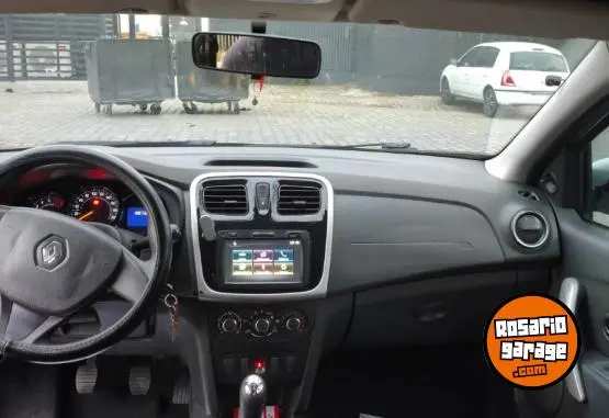 Renault Sandero  2017 - foto 1