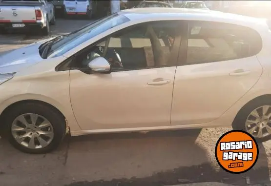 Peugeot 208  2015 - foto 3