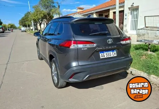 Toyota Corolla Cross  2024 - foto 2
