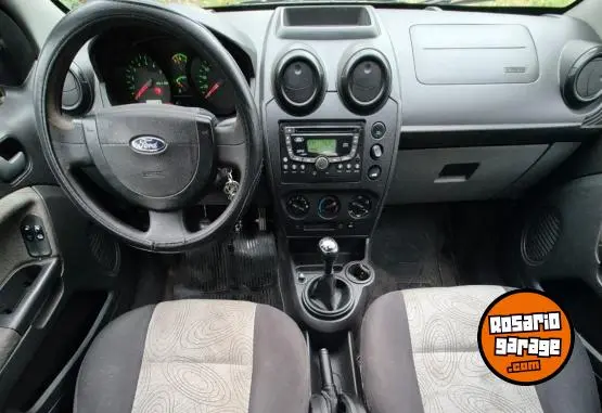Ford Fiesta Max  2007 - foto 3