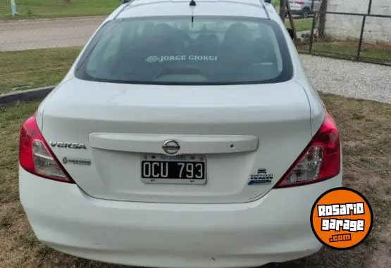 Nissan Versa  2014 - foto 3