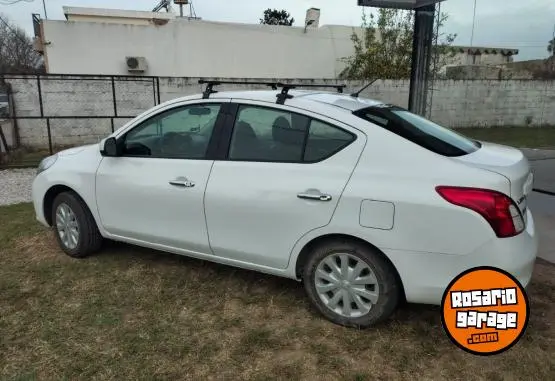 Nissan Versa  2014 - foto 4