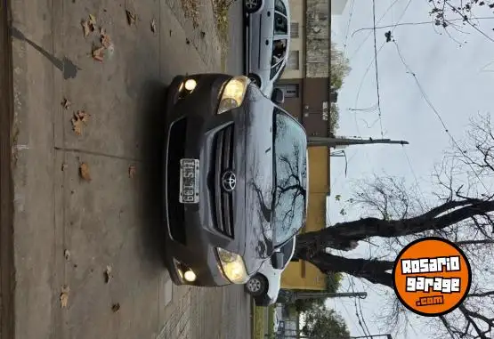 Toyota Corolla  2010 - foto 1
