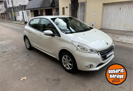 Peugeot 208 Allure 2016 - foto 1