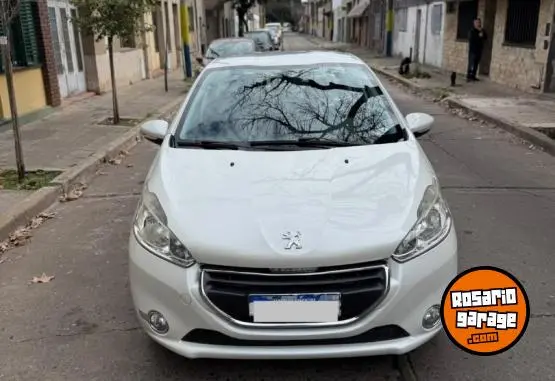 Peugeot 208 Allure  2016 - foto 2