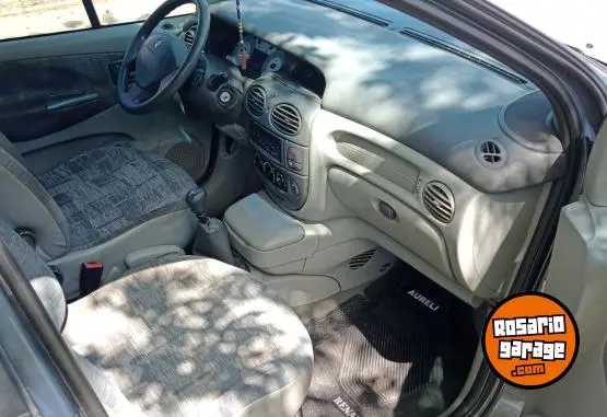 Renault Scenic  2010 - foto 5