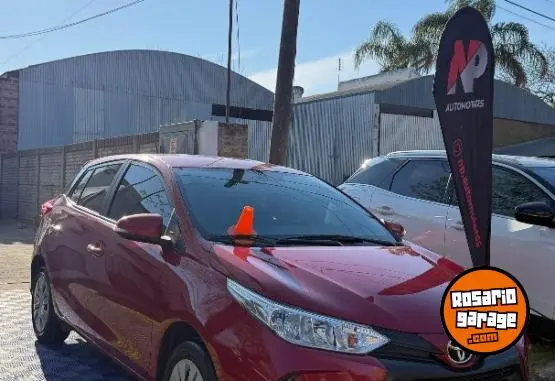 Toyota Yaris Xs 2024 - foto 1