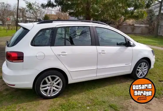 Volkswagen 2017 / Suran Highline Nav  2017 - foto 1