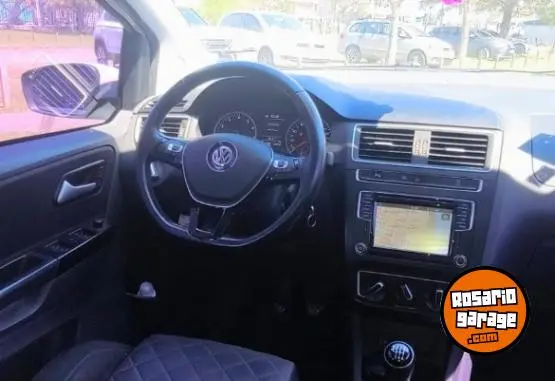 Volkswagen 2017 / Suran Highline Nav  2017 - foto 5