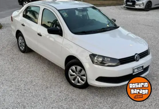 Volkswagen Voyage 1.6  2014 - foto 1