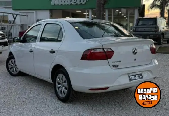 Volkswagen Voyage 1.6  2014 - foto 2