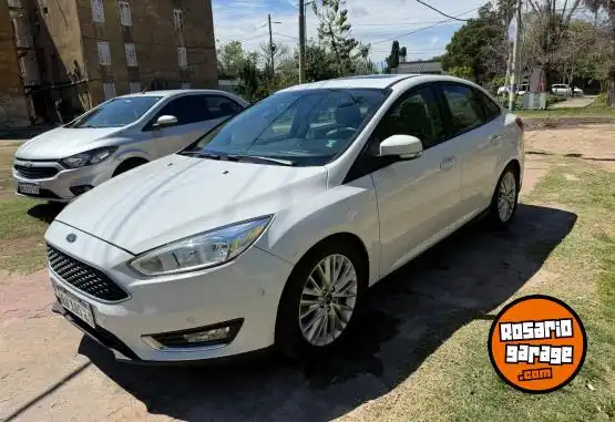 Ford Focus Se Plus  2018 - foto 2