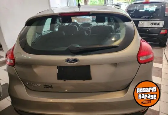 Ford Focus  2015 - foto 3