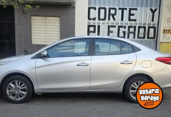 Toyota Yaris Xls 4 Puertas  2020 - foto 5