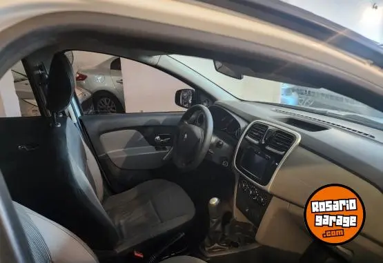 Renault Logan  2014 - foto 4