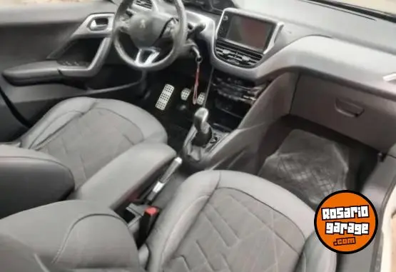 Peugeot 208 Feline Pack Cuir Perm  2015 - foto 5
