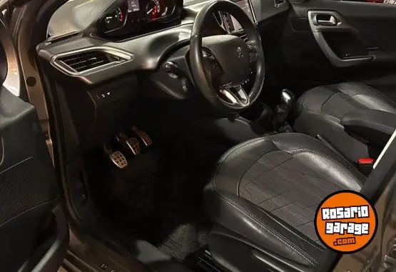 Peugeot 208 Feline Pack Cuir  2016 - foto 4