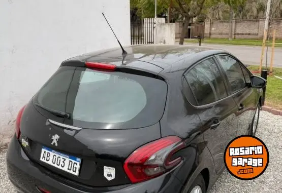 Peugeot 208 Active  2017 - foto 3