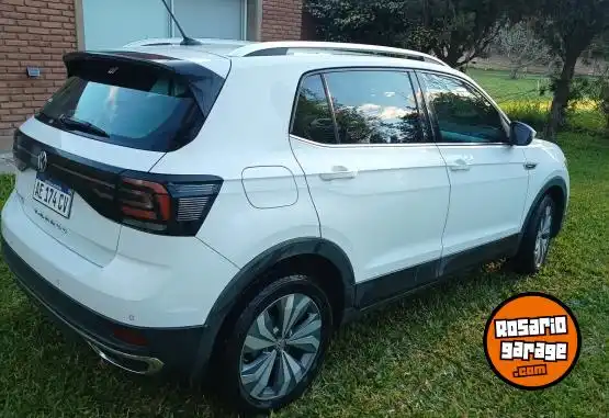 Volkswagen T-Cross  2020 - foto 2