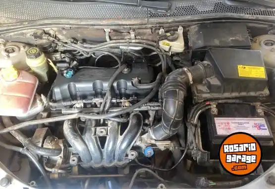 Ford Focus 1.6 Ambiente  2005  2005 - foto 2