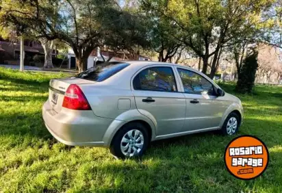 Chevrolet Aveo  2011 - foto 5