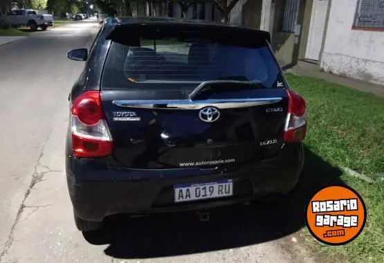 Toyota Etios  2016 - foto 3
