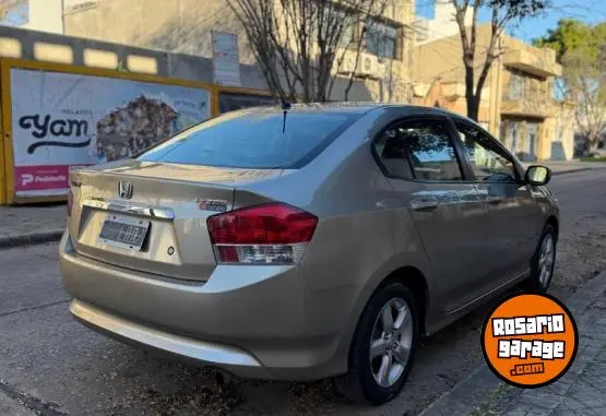 Honda City Lx  2010 - foto 4