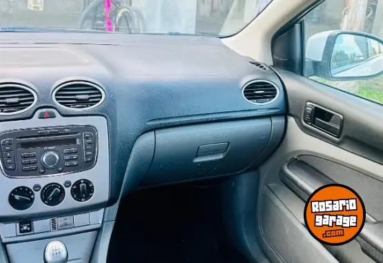 Ford Focus  2011 - foto 5