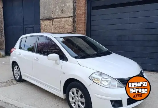 Nissan Tidda  2011 - foto 1