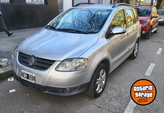 Volkswagen Suran  2010 - foto 1