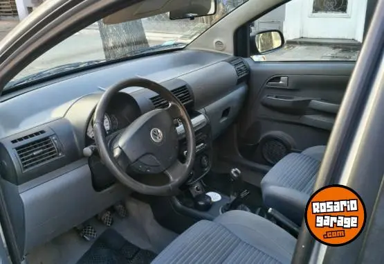 Volkswagen Suran  2010 - foto 2