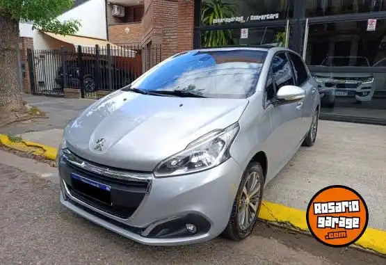 Peugeot 208 1.6 Feline Pack  2019 - foto 1