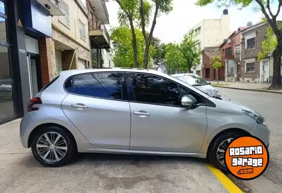 Peugeot 208 1.6 Feline Pack  2019 - foto 4