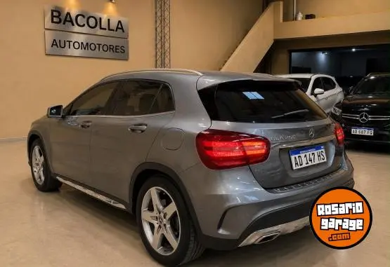 Mercedes-Benz Gla250 4Matic  2018 - foto 3