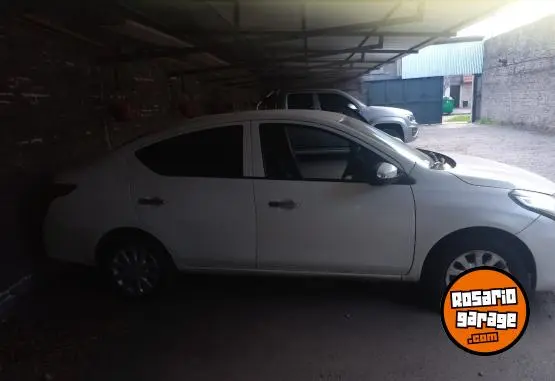 Nissan Versa  2020 - foto 3