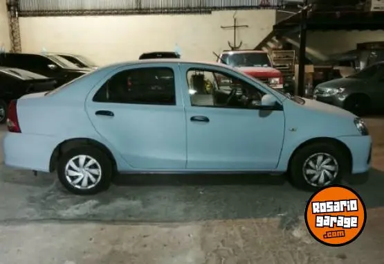 Toyota Etios Sedan X 1.5  2019 - foto 4