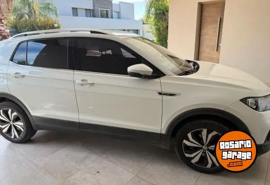 Volkswagen T-Cross Highline  2021 - foto 2