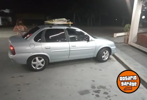 Chevrolet Corsa  2009 - foto 3